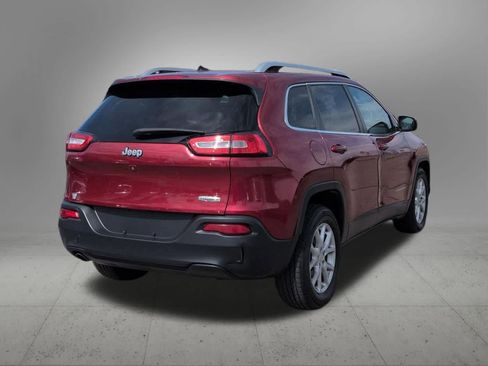 Used 2015 Jeep Cherokee Latitude FWD image 6
