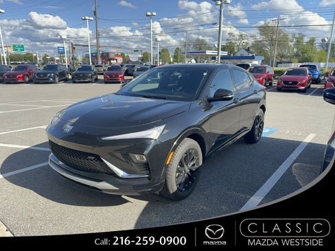 Used 2025 Buick Envista Sport Touring w/ Convenience I Package FWD image 1