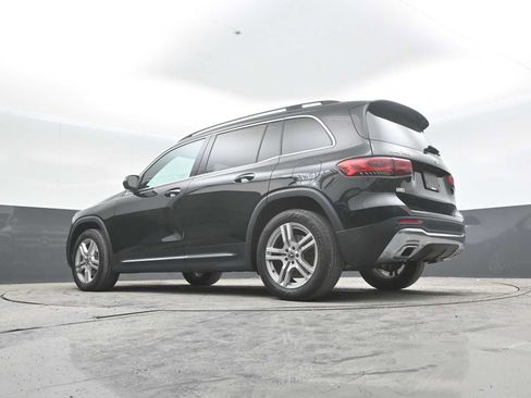 Used 2021 Mercedes-Benz GLB 250 4MATIC image 22