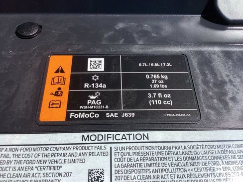 Used 2025 Ford F250 Lariat w/ Black Appearance Package AWD/4WD image 74