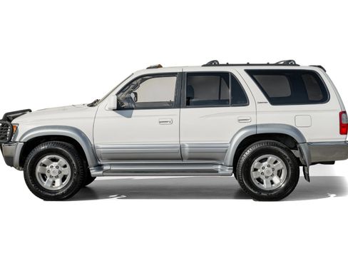Used 1998 Toyota 4Runner Limited image 11