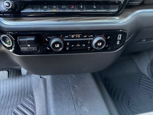 Certified 2022 Chevrolet Silverado 1500 LT Trail Boss w/ Protection Package AWD/4WD image 18