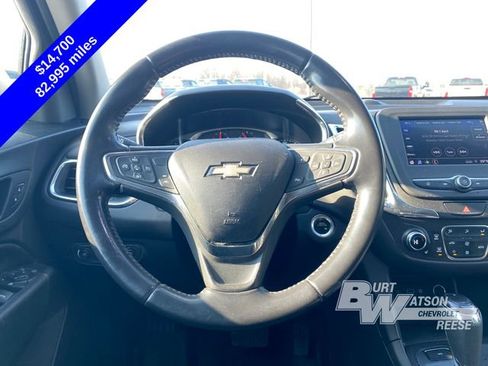 Used 2020 Chevrolet Equinox LT w/ Driver Convenience Package image 18