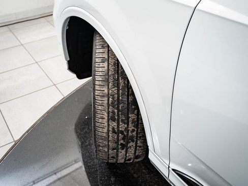 Used 2023 Audi Q7 3.0T Premium Plus w/ Premium Plus Package image 51