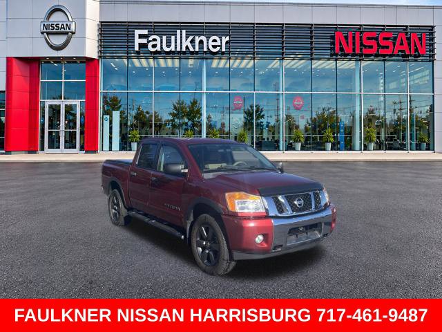 Used 2015 Nissan Titan SV w/ SV Value Truck Package AWD/4WD image 1