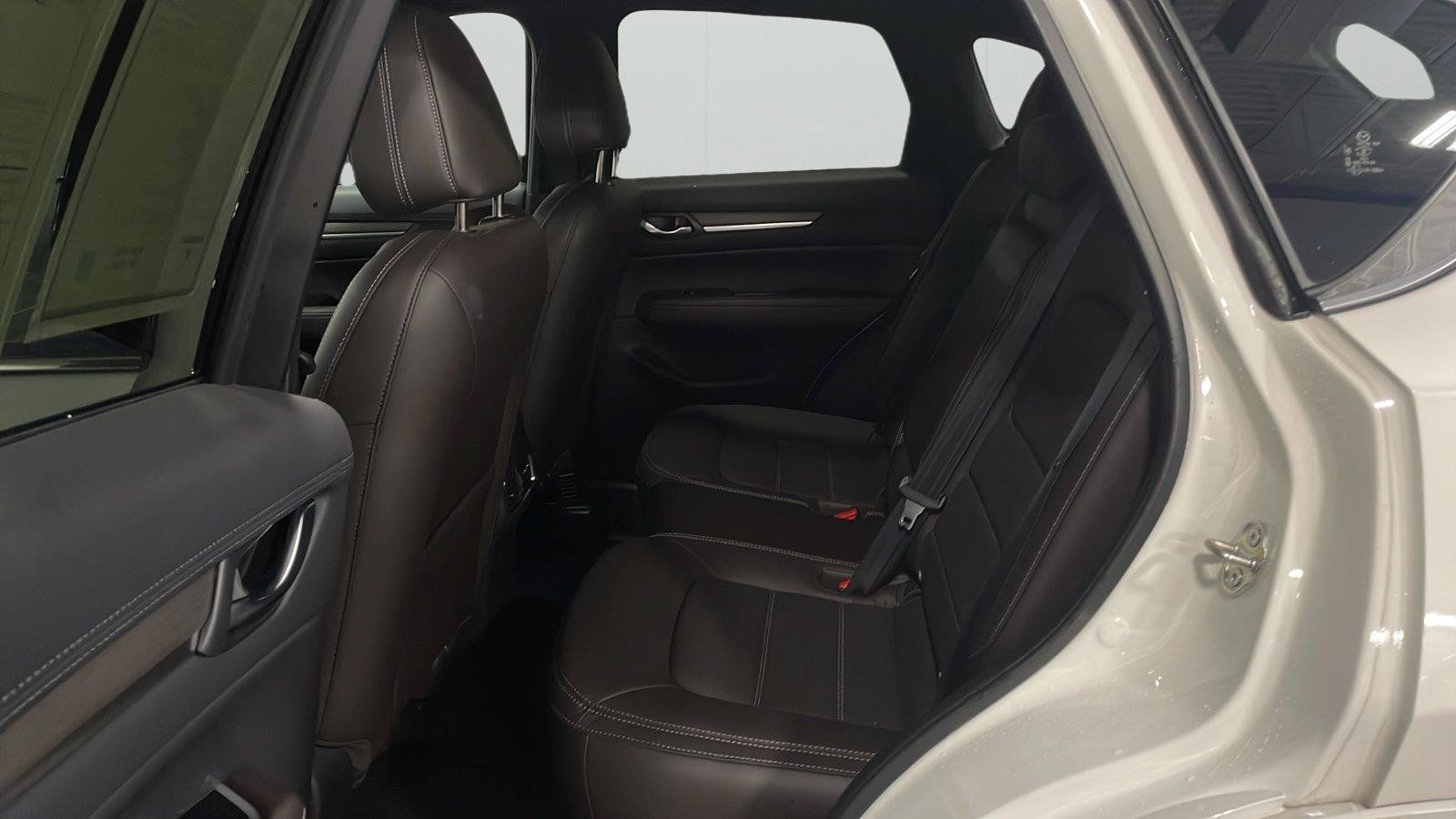 Used 2025 MAZDA CX-5 Signature AWD/4WD image 11