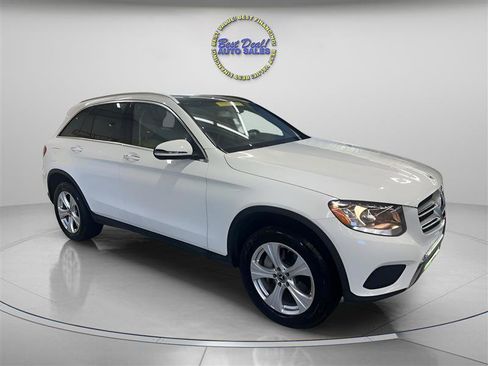 Used 2017 Mercedes-Benz GLC 300 4MATIC w/ Premium 1 Package image 7