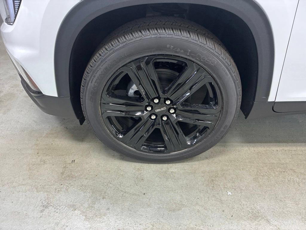 New 2027 GMC Acadia Elevation w/ Black Edition AWD/4WD image 35