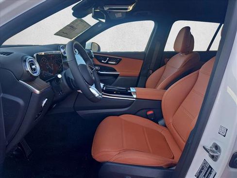 New 2026 Mercedes-Benz GLC 300 image 3