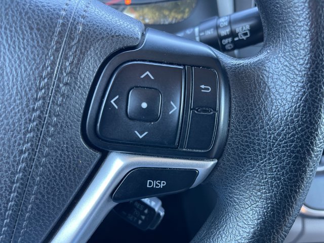 Used 2017 Toyota Sienna LE FWD image 24