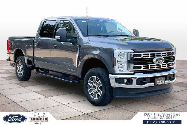 Used 2025 Ford F250 XLT AWD/4WD image 1