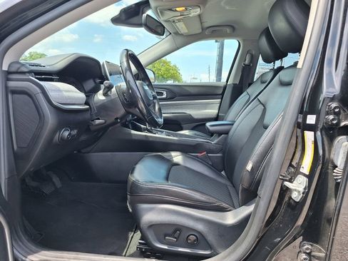 Used 2022 Jeep Compass Latitude w/ Convenience Group AWD/4WD image 12