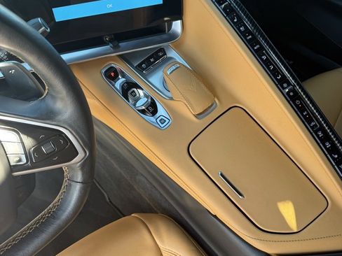 Used 2023 Chevrolet Corvette Stingray Preferred Cpe w/ 2LT image 18