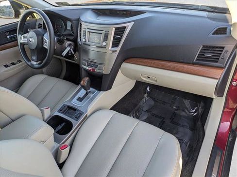 Used 2014 Subaru Outback 2.5i Limited w/ Moonroof Package image 21