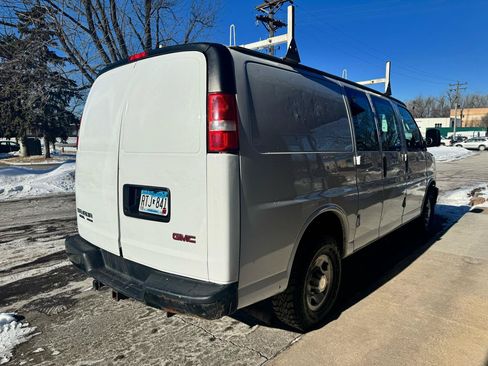Used 2016 GMC Savana 2500 RWD image 7