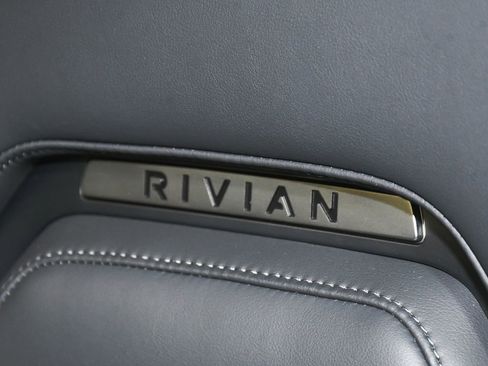 Used 2022 Rivian R1S Launch Edition AWD/4WD image 41