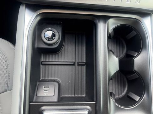 New 2026 Ford Expedition Max Platinum AWD/4WD image 24