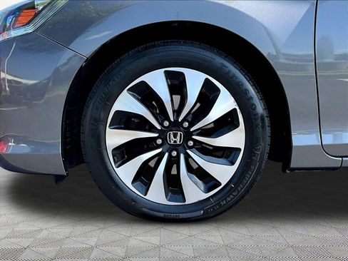 Used 2014 Honda Accord EX-L image 34