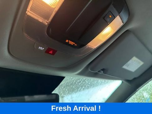 Used 2024 Kia Sportage EX FWD image 10