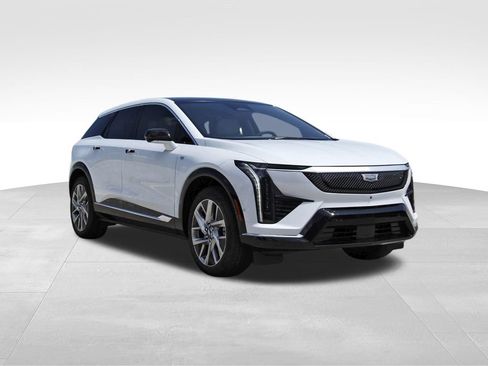 New 2027 Cadillac Optiq Luxury AWD/4WD image 1
