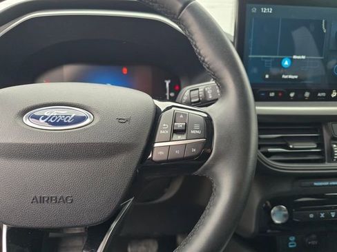 Used 2023 Ford Escape SE image 26