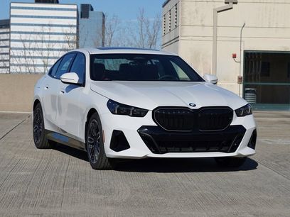 New 2025 BMW 530i xDrive w/ M Sport Package