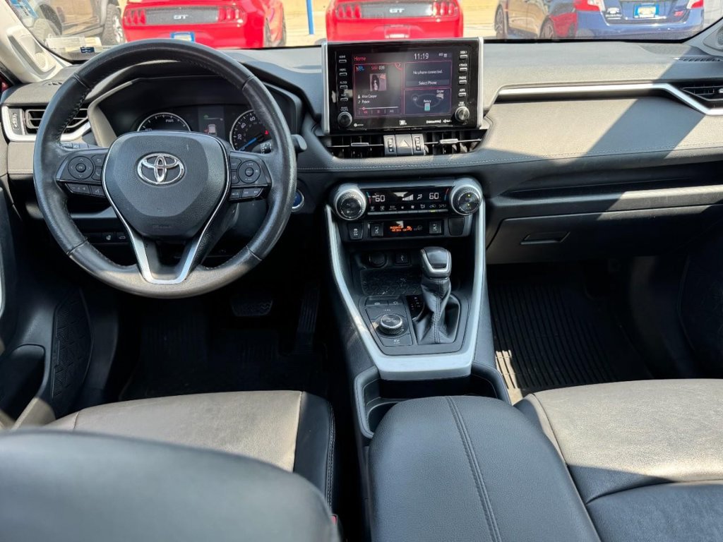 Used 2021 Toyota RAV4 XLE Premium AWD/4WD image 12