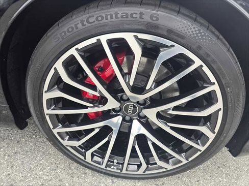 New 2026 Audi SQ8 Prestige image 9