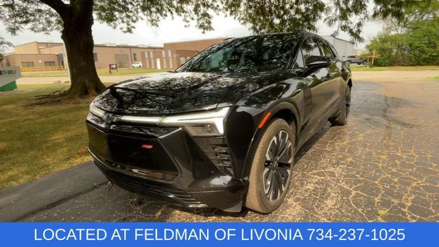 Certified 2024 Chevrolet Blazer EV RS AWD/4WD image 3
