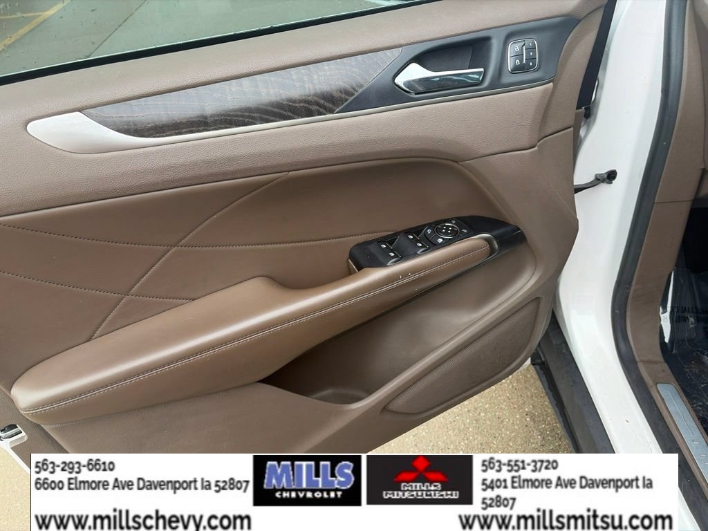Used 2018 Lincoln MKC Reserve FWD image 10