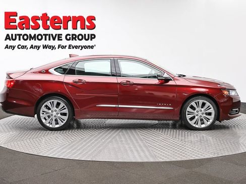 Used 2017 Chevrolet Impala Premier w/ Enhanced Convenience Package FWD image 4