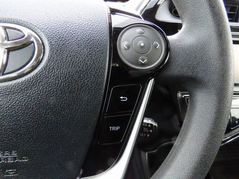 Used 2018 Toyota Prius C Three image 34