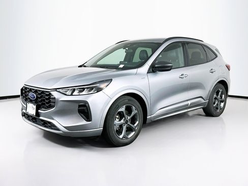 Used 2024 Ford Escape ST-Line image 3