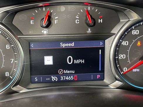 Used 2023 Chevrolet Equinox LT image 18