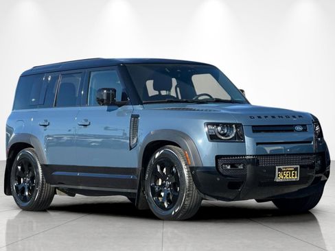 Used 2023 Land Rover Defender 110 X-Dynamic SE image 8