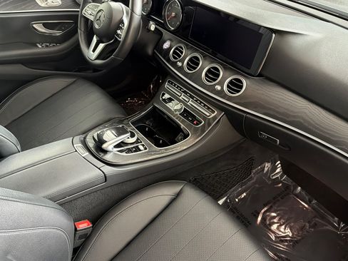 Used 2019 Mercedes-Benz E 300 image 14