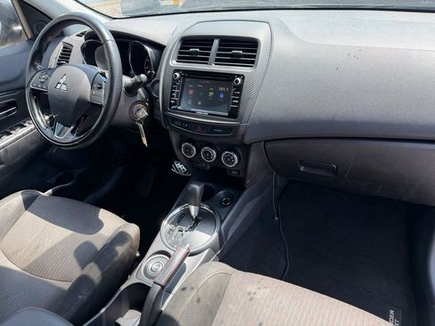 Used 2017 Mitsubishi Outlander Sport ES AWD/4WD image 19
