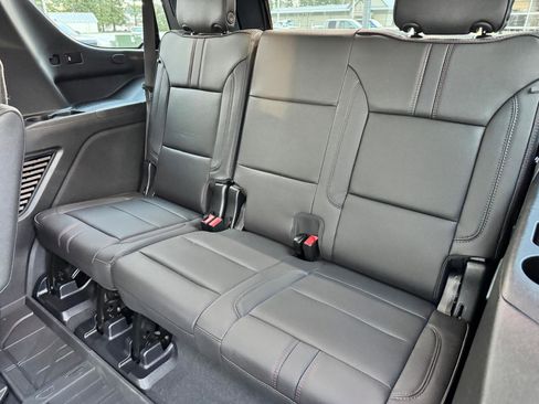 Used 2023 Chevrolet Tahoe RST w/ Luxury Package image 17