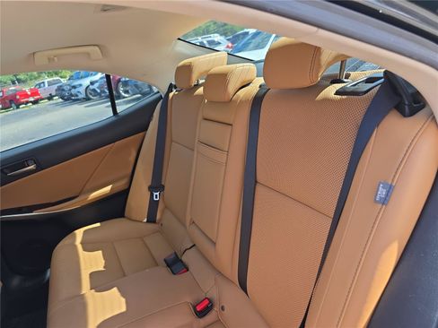Used 2018 Lexus IS 300 w/ Premium Package RWD image 14