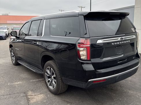 Used 2021 Chevrolet Suburban LT image 5