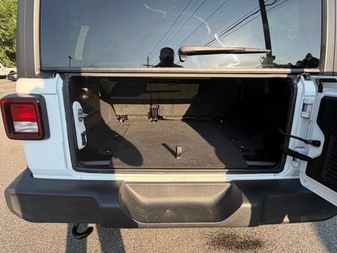 Used 2020 Jeep Wrangler Unlimited Sport S AWD/4WD image 19