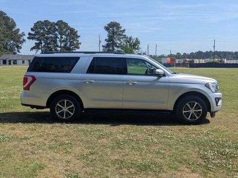 Used 2018 Ford Expedition Max XLT w/ Equipment Group 201A image 2