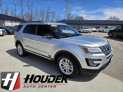 Used 2017 Ford Explorer XLT