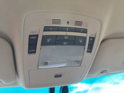 Used 2011 Lexus RX 350 2WD w/ Premium Pkg image 27