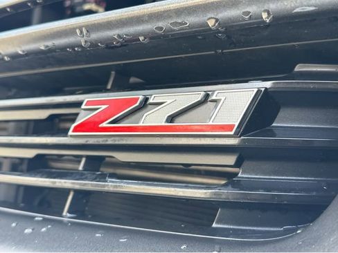 Used 2017 Chevrolet Colorado Z71 AWD/4WD image 41