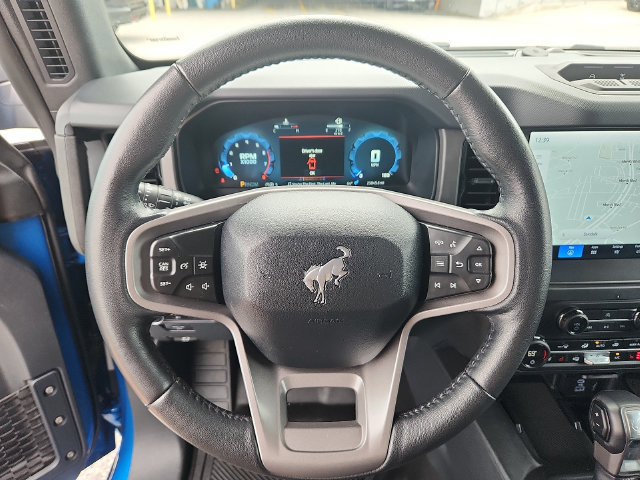 Used 2025 Ford Bronco Badlands AWD/4WD image 14