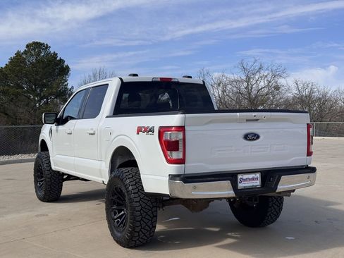 Used 2021 Ford F150 Lariat w/ FX4 Off-Road Package AWD/4WD image 5