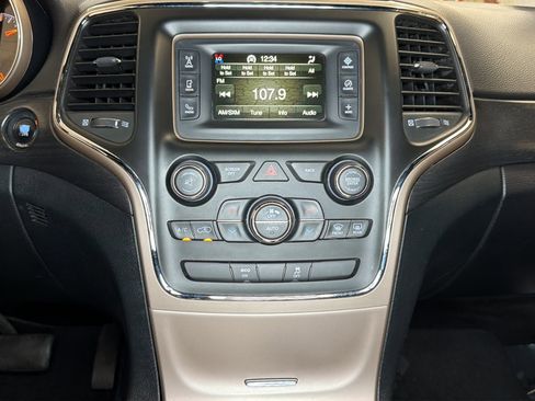 Used 2015 Jeep Grand Cherokee Laredo w/ Quick Order Package 23E image 15