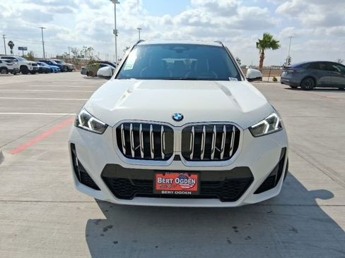 New 2026 BMW X1 xDrive28i w/ Technology Package AWD/4WD image 2