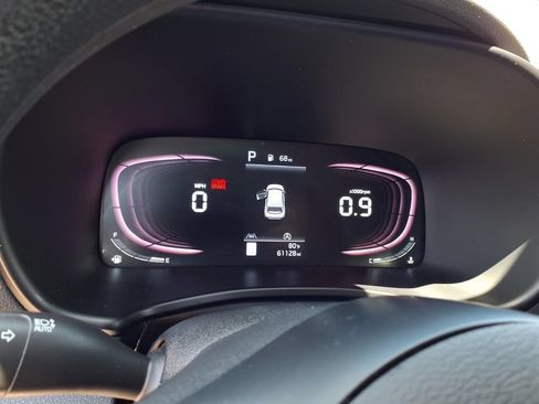 Certified 2024 Kia Soul LX w/ Option Group 015 FWD image 12